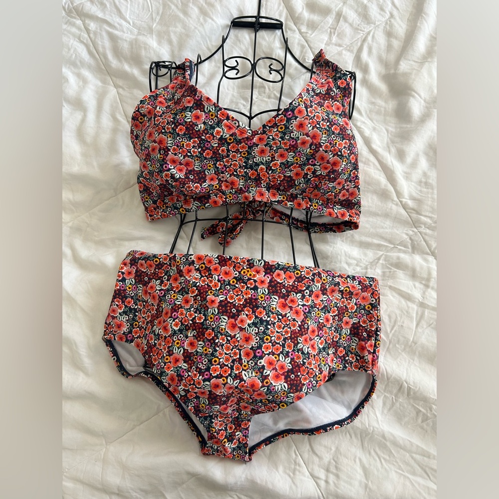 Island Rays Cross Bikini Back Bralette with High Waist Bottom Plus Size